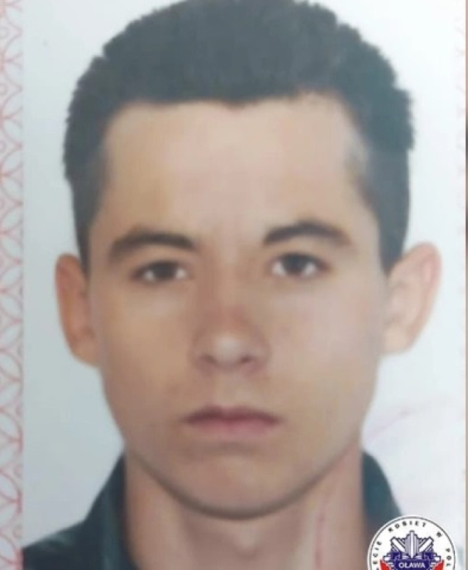 Policjanci poszukują 17-letniego Radosława. Nastolatek nie daje znaku życia. Poznajesz go? - Tak wygląda 17-letni Radosław Horosiewicz. Rozpoznajesz go? Fot: Policja