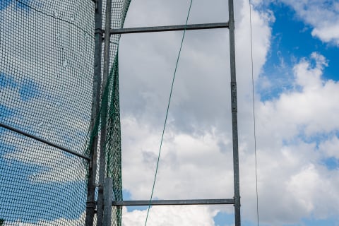Stadion lekkoatletyczny na Paderewskiego od lat niszczeje. Festiwal ZORZA jeszcze pogorszył sytuację [ZDJĘCIA] - 7