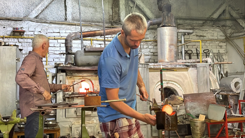 Miłośnicy szkła spotykają się w Szklarskiej Porębie. Ruszył E-Glass Festiwal - Ruszył E-Glass Festiwal w Szklarskiej Porębie.