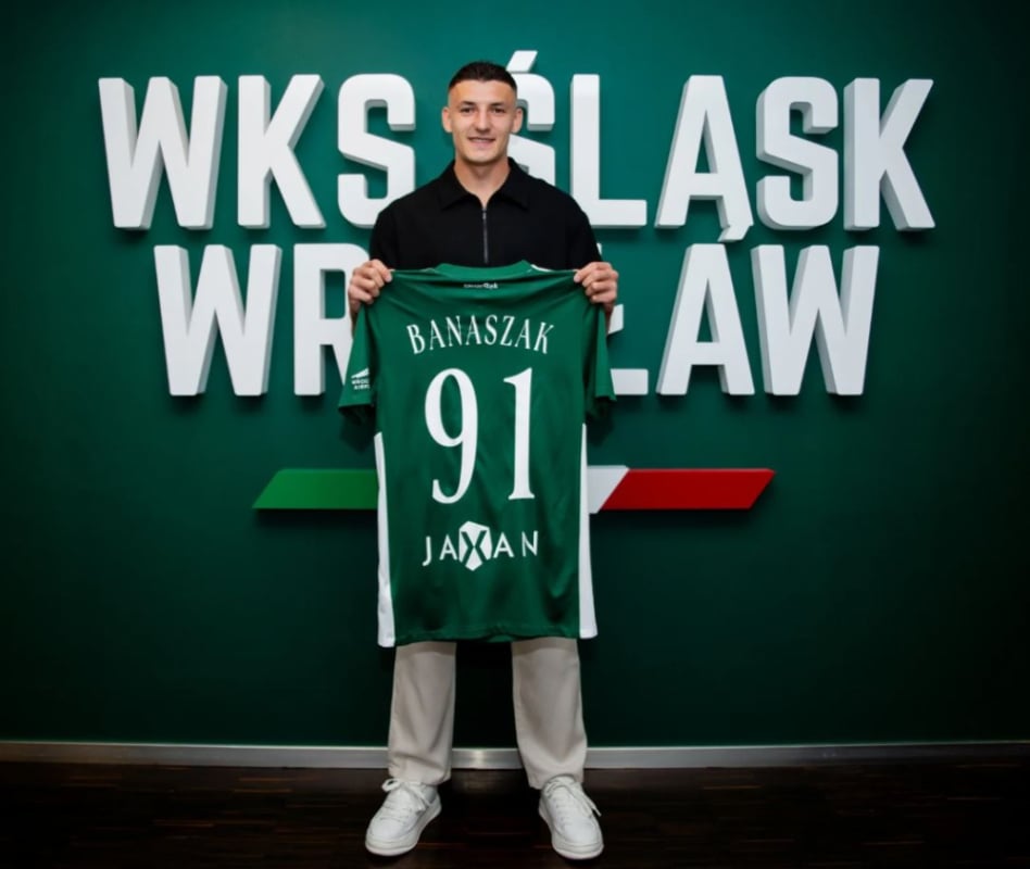 Bramkostrzelny napastnik wzmacnia Śląsk Wrocław. To Przemysław Banaszak - Przemysław Banaszak strzelił 15 goli w poprzednim sezonie pierwszej ligi