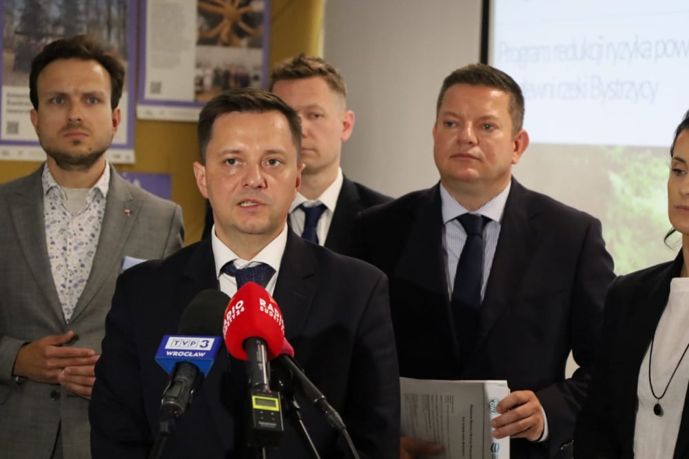 Konsultacje społeczne ws. programu redukcji ryzyka powodziowego w zlewni Bystrzycy. Można zgłaszać swoje wnioski – Rozpoczynają się konsultacje społeczne. Wody Polskie czekają na uwagi ws. programu redukcji ryzyka powodziowego w zlewni Bystrzycy.
