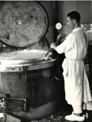 "Nie wracałam do domu, bo się bałam". 62. rocznica epidemii czarnej ospy we Wrocławiu [ARCHIWALNE ZDJĘCIA] - 1