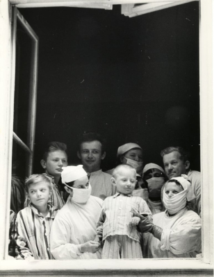 "Nie wracałam do domu, bo się bałam". 62. rocznica epidemii czarnej ospy we Wrocławiu [ARCHIWALNE ZDJĘCIA] - 4