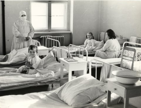 "Nie wracałam do domu, bo się bałam". 62. rocznica epidemii czarnej ospy we Wrocławiu [ARCHIWALNE ZDJĘCIA] - 6