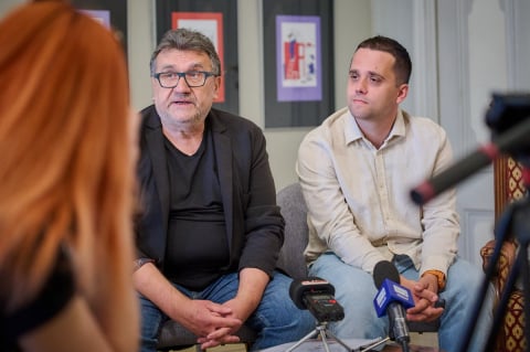 Jacek Głomb mierzy się z groźną chorobą. Oto jego ostatni projekt w roli dyrektora Teatru Modrzejewskiej - 2