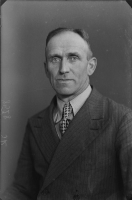 Ponad trzy tysiące fotografii sprzed 100 lat powróciło do Barda. Potrafisz rozpoznać swoich przodków? - 7