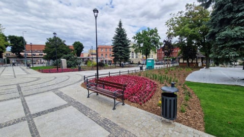 Układ sprzed 100 lat. Plac Grunwaldzki w Świdnicy przeszedł metamorfozę. Nie wszystkim się podoba - 1