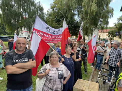 Bąkiewicz w Bogatyni: "Musimy rozpocząć walkę o polskość". Była też kontrmanifestacja - 3