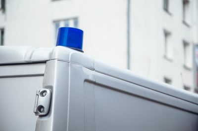 Wiele razy gwałcił i bił swoją partnerkę. Potem ukradł jej 20 tysięcy