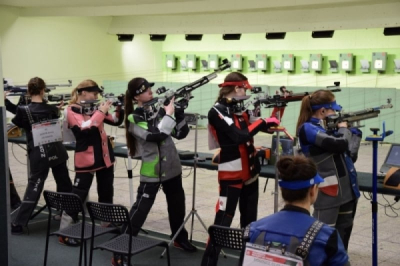 Worek medali polskich junior&oacute;w na Mistrzostwach Europy w strzelectwie
