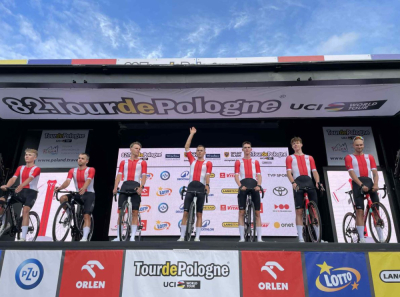 Kolarze zaprezentowani. W poniedziałek rusza Tour de Pologne