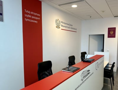 Wyrobienie stałego paszportu na lotnisku? We Wrocławiu teraz to możliwe!