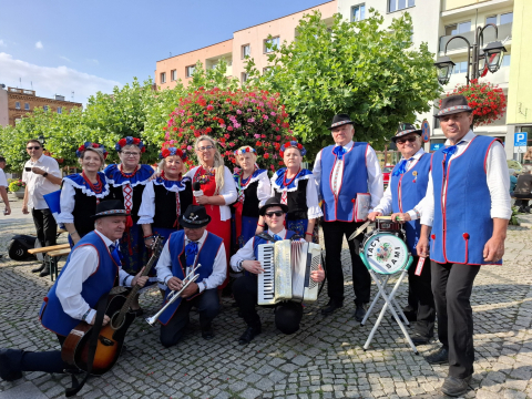 Lista Przebojów Ludowych w plenerze. Byliśmy na Festiwalu Folkloru w Strzegomiu! [ZOBACZ] - 13