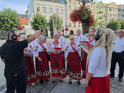 Lista Przebojów Ludowych w plenerze. Byliśmy na Festiwalu Folkloru w Strzegomiu! [ZOBACZ] - 1