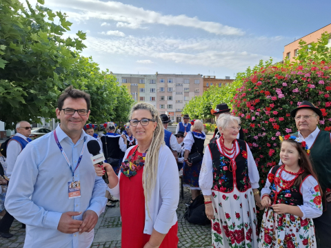 Lista Przebojów Ludowych w plenerze. Byliśmy na Festiwalu Folkloru w Strzegomiu! [ZOBACZ] - 8