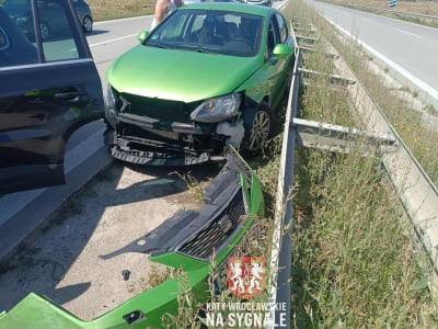 4 samochody zderzyły się na autostradzie A4. Korek w stronę Wrocławia [ZDJĘCIA]