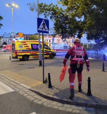 Wrocław: 35-latek o świcie pływał w Fosie Miejskiej. "Był po spożyciu alkoholu" - 3