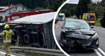 Ciężar&oacute;wka wylądowała w rowie po zderzeniu z osob&oacute;wką! Groźnie na DK8