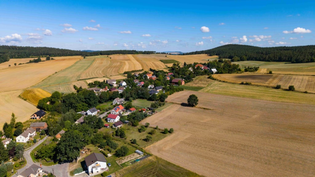 Kryzys w gminie Bardo. Od dwóch tygodni nie mają wody w kranach! "Syn i wnuk kąpią się w pracy, a ja w misce" - Kryzys w gminie Bardo. Od dwóch tygodni nie mają wody w kranach!