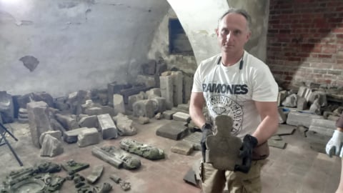 To pierwsza taka okazja od kilkudziesięciu lat! W podziemiach zamku pokażą zdobienia z wyburzonej legnickiej starówki - 3