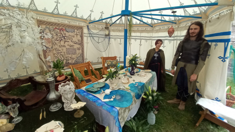 Zamek Świny zmienił się w tolkienowską twierdzę. Do niedzieli można spotkać tam fanów historii Śródziemia - 10