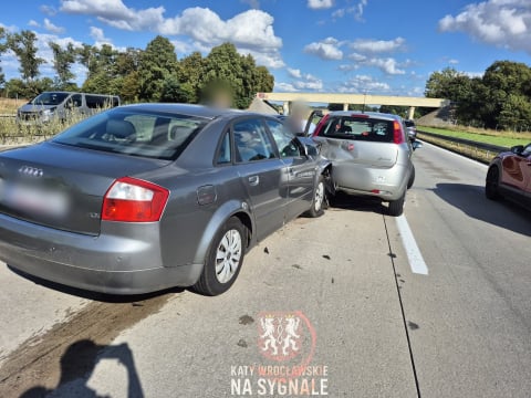 Karambol na autostradzie A4. Utrudnienia na jezdni w stronę Wrocławia [ZDJĘCIA] - 2