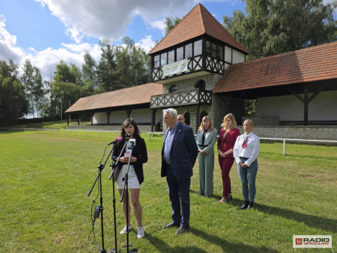 Znani artyści zmierzą się w zawodach jeździeckich. Sprawdź, kto przyjedzie do Zamku Książ - 1