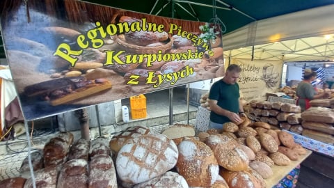To tutaj skosztujesz pysznego, naturalnego pieczywa. Trwają Jaworskie Targi Chleba i Piernika - 7