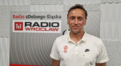 Piotr Jawny: Łatwiej jest prowadzić autobus niż drużynę piłkarską