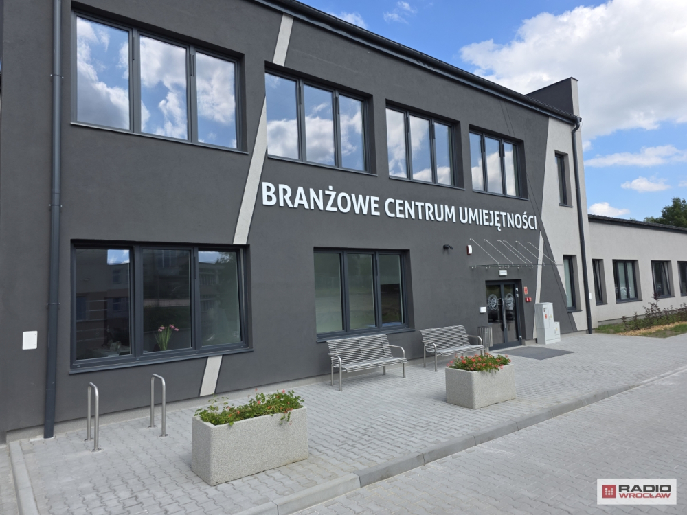 Branżowe Centrum Edukacji w Wałbrzychu już gotowe. W ciągu trzech lat przeszkoli trzystu specjalistów - Branżowe Centrum Umiejętności w Wałbrzychu.