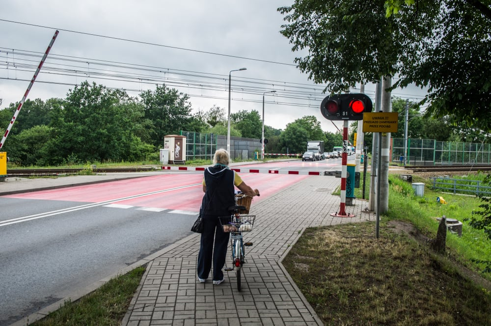 Awaria rogatek na ul. Grota-Roweckiego. We Wrocławiu tworzą się duże korki - Awaria rogatek na ul. Grota-Roweckiego we Wrocławiu.