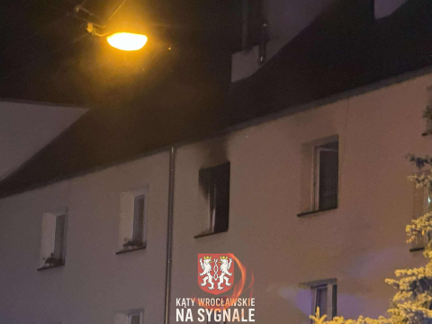 Tragiczny pożar we Wrocławiu. Strażacy znaleźli ciało starszej kobiety - 1