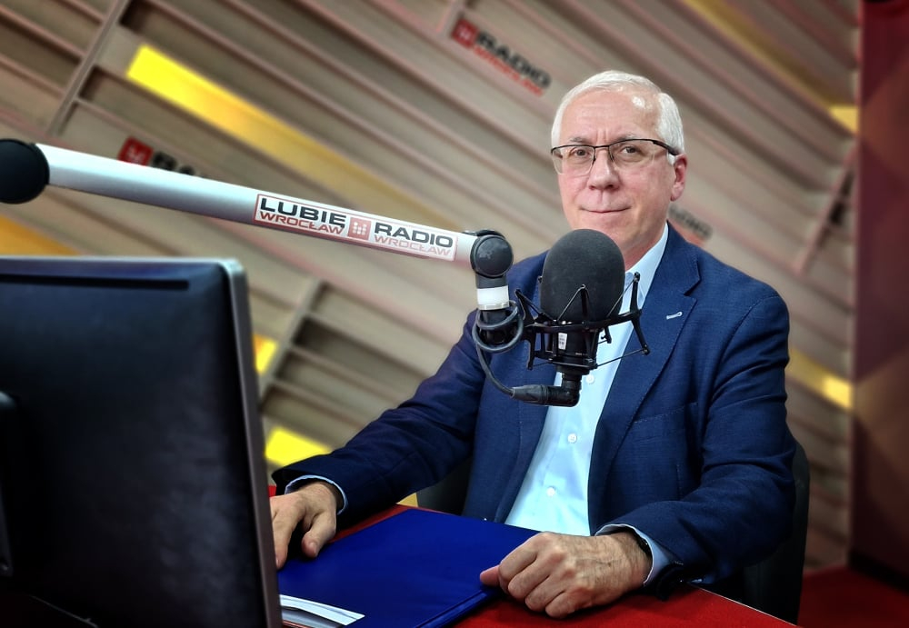 Reakcja24: Gościem Roman Papiór, ekspert WFOSiGW. Rozmawialiśmy o programie Czyste Powietrze - Roman Papiór w studiu Radia Wrocław. 
