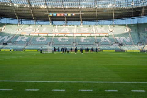 Francuskie gwiazdy na wrocławskim stadionie. Mamy zdjęcia z obu treningów! [GALERIA] - 12