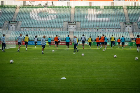 Francuskie gwiazdy na wrocławskim stadionie. Mamy zdjęcia z obu treningów! [GALERIA] - 7
