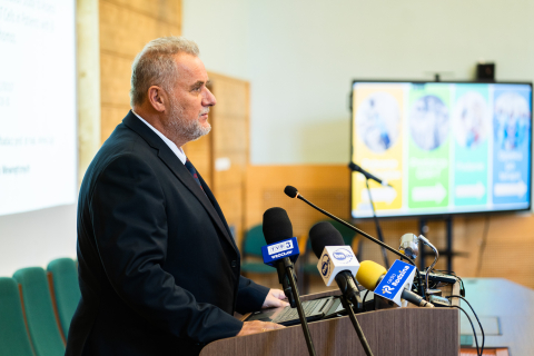 Pierwszy pacjent otrzymał wyprodukowane w Polsce komórki CAR-T. To szansa dla chorych na chłoniaka - 17