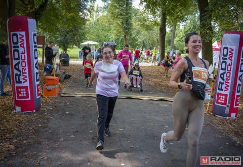 W Parku Wschodnim trwa Bieg Radia Wrocław na Koniec Lata - 120