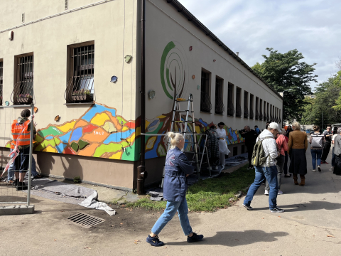 Walczą z mową nienawiści w przestrzeni miejskiej. To już 3 tysiące zamalowanych haseł - 2