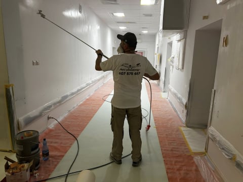 "Zadyma" w dolnośląskim szpitalu. Ochotnicy wyremontowali kolejny oddział DCOPiH [ZDJĘCIA] - 4