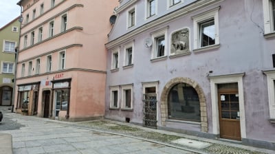 Kłodzko rok po powodzi. Odbudowa potrwa jeszcze długo. "Obawiamy się cały czas"