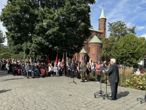 "43 lata mieliśmy zamknięte usta". Obchody Światowego Dnia Sybiraka we Wrocławiu - 1
