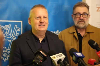 Nowy dyrektor Teatru Modrzejewskiej stoi przed ważnymi decyzjami. Zlikwiduje jedną ze scen?