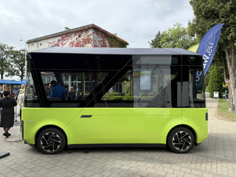 Po Cmentarzu Osobowickim pojedziemy... autonomicznym busem. Nietypowa innowacja we Wrocławiu - 2