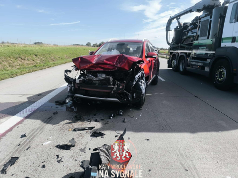 Trudny dzień na drogach Dolnego Śląska. Wielu kierowców stoi w korkach  [ZDJĘCIA] - 18