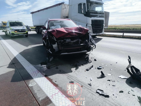 Trudny dzień na drogach Dolnego Śląska. Wielu kierowców stoi w korkach  [ZDJĘCIA] - 20
