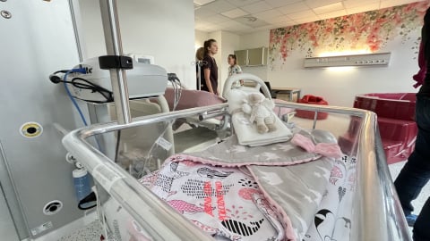 Jeleniogórska porodówka z oddzielnymi salami po 25 latach. Zakończono roczny remont - 1