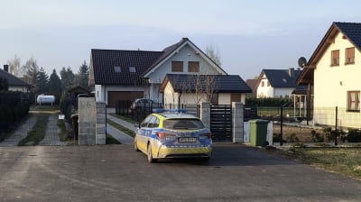 Tragedia w Prusicach. Nie żyje strażnik więzienny, kt&oacute;ry zastrzelił dzieci i teściową