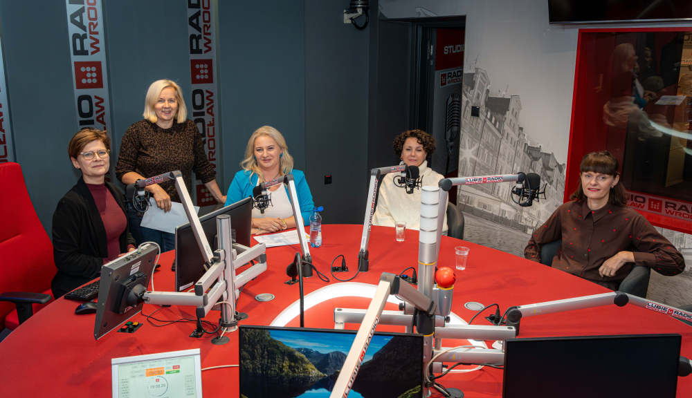 Różne punkty słyszenia: Fakty i mity o menopauzie. Jak sobie z nią radzić? - Fakty i mity o menopauzie w audycji "Różne punkty słyszenia".
