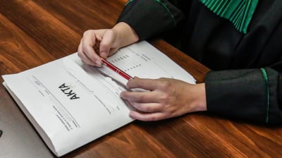 Trzy razy ugodził znajomego nożem w plecy. Miał już dość "negatywnych emocji"