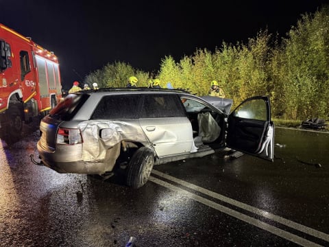 Dramatyczny wypadek pięciu pojazdów na obwodnicy Nowej Rudy. To cud że nikt nie zginął [ZDJĘCIA] - 4